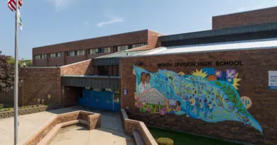 North Division High School in Milwaukee, WI | Homes.com