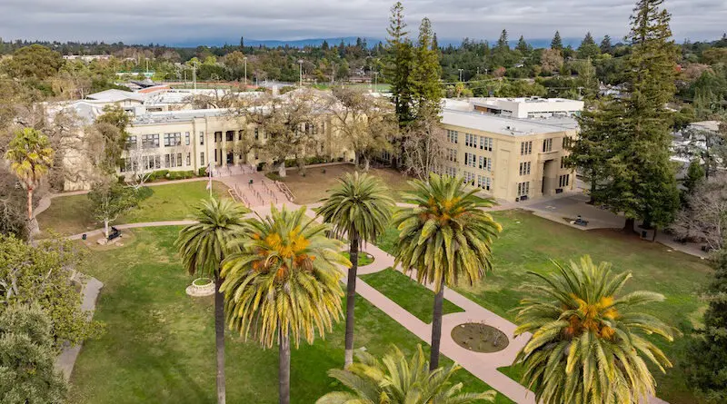 Los Gatos High School in Los Gatos, CA