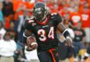 Former Oregon State running back Steven Jackson