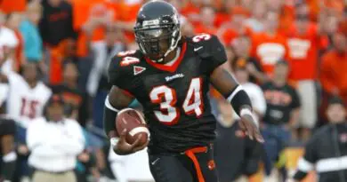 Former Oregon State running back Steven Jackson