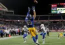 Former San Jose tight end Josh Oliver