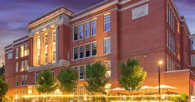 Former Washington High School in Portland, OR