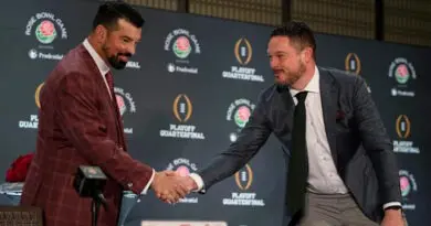 Ohio State's Ryan Day and Oregon's Dan Lanning at the 2025 Rose Bowl