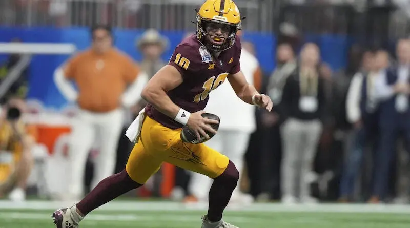 Arizona State quarterback Sam Leavitt