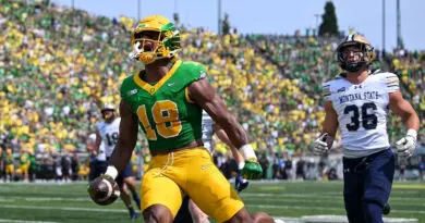 Oregon football vs Montana State in 2025