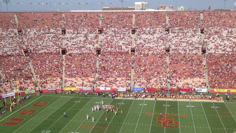 empty-la-coliseum-vs-ua.jpeg