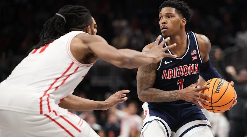 Arizona guard Caleb Love vs Houston