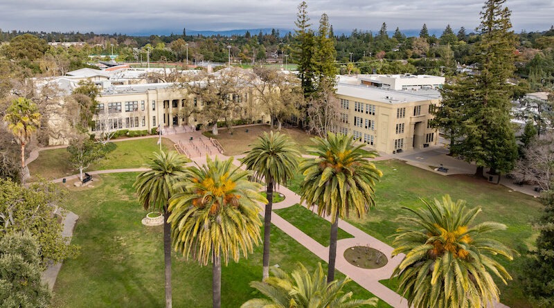 Los Gatos High School in Los Gatos, CA