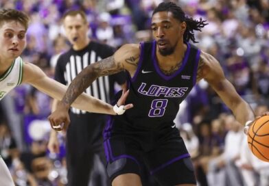 Grand Canyon guard Ray Harrison