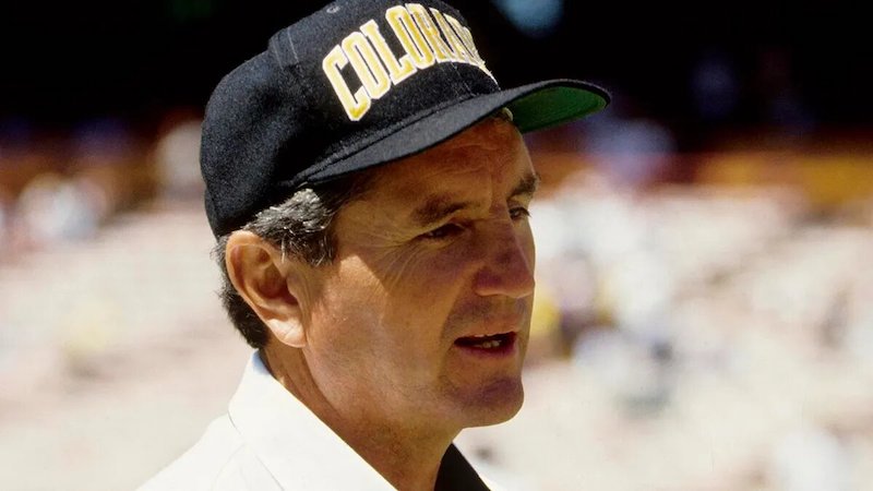 Colorado to erect statue of Bill McCartney outside Folsom Field