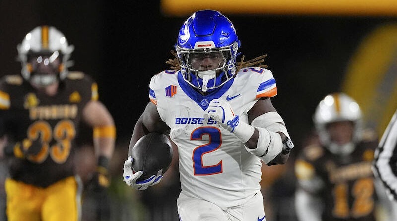 Boise State running back Ashton Jeanty (2) in the first half of an NCAA college football game Saturday, Nov. 23, 2024, in Laramie, Wyo.