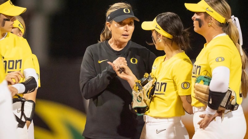 Oregon's Melyssa Lombardi named Big Ten Softball COY, other honors for Ducks