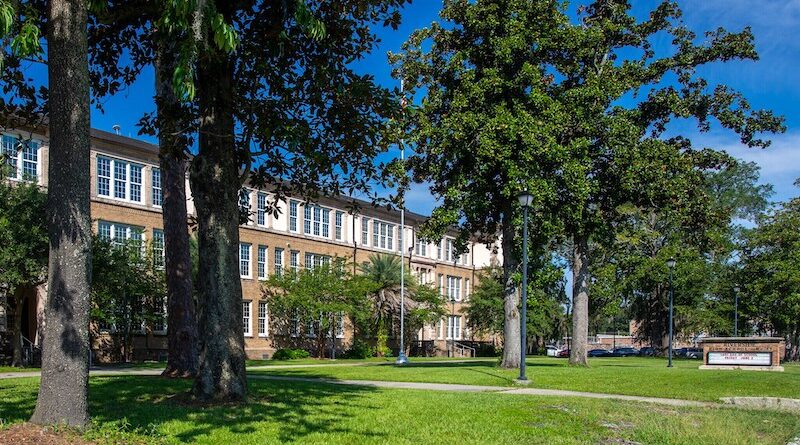 Robert E. Lee, now Riverside, High School in Jacksonville, FL