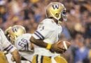 Former Washington Huskies quarterback Warren Moon