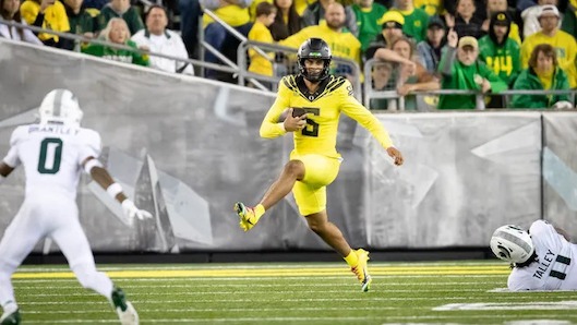 Oregon QB Dante Moore