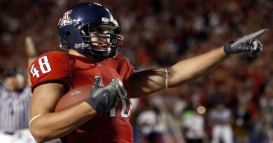 Former Arizona tight end Ron Gronkowski