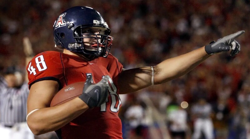 Former Arizona tight end Ron Gronkowski