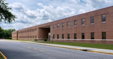 Oscar F Smith High School in Chesapeake, VA