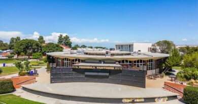 Palos Verdes Peninsula High School in Rolling Hills Estates, CA