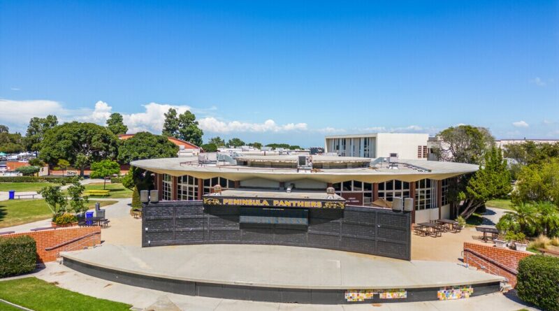 Palos Verdes Peninsula High School in Rolling Hills Estates, CA