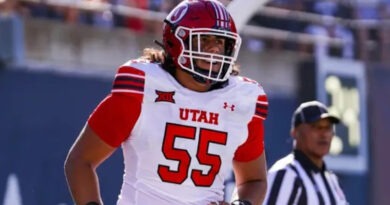 Utah offensive lineman Spencer Fano