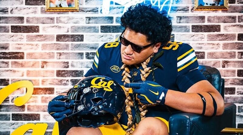 Four-star OL Tommy Tofi decommited from Cal on June 30, 2025 and flipped his commitment to Oregon