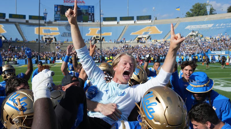 UCLA offensive coordinator Jerry Neuheisel