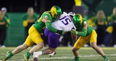 Trenches Key for Oregon vs. Texas Tech in Orange Bowl Oregon defense vs JMU