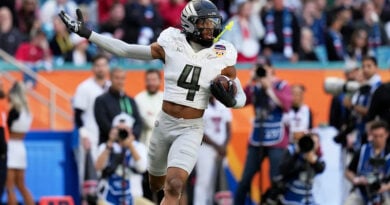 All-Time Bowl Games and Results for Teams in West Oregon defensive back Brandon Finney