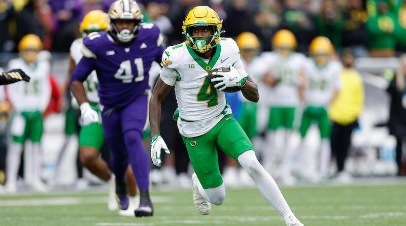 Oregon football vs Washington in 2025