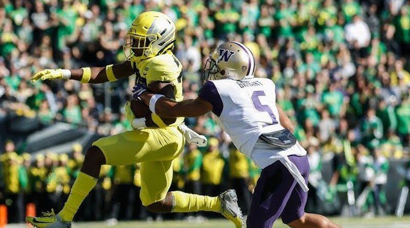 Oregon football vs Washington in 2018