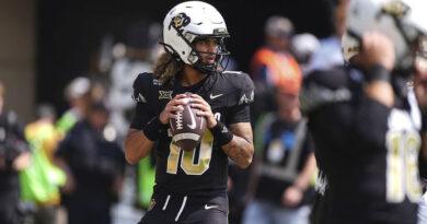 McLaughlin: Big Season Ahead for JuJu Lewis and Colorado? Julian Lewis - Colorado quarterback