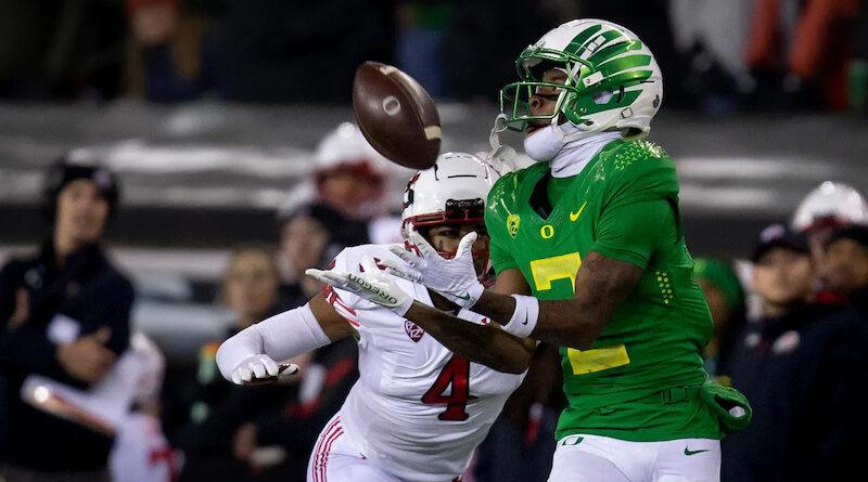 Oregon football vs Utah in 2022
